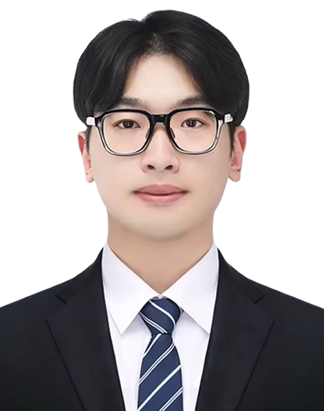 mώ